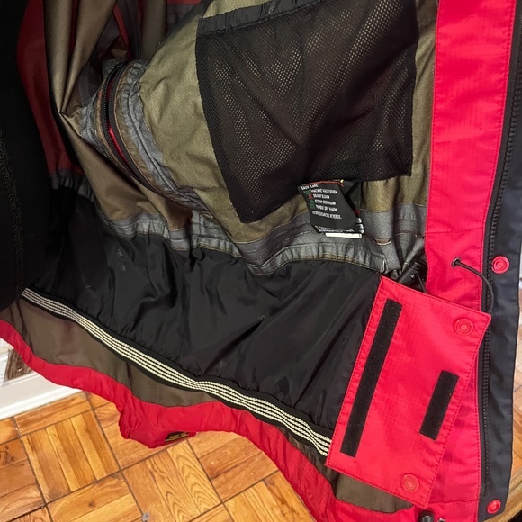 VTG Timberland Rain Jacket - Picture 7 of 14